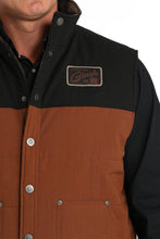 Load image into Gallery viewer, Cinch Men's Reversible Quilted Vest Brown/Black MWV1910001