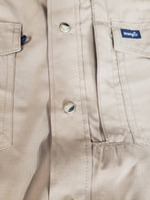 Load image into Gallery viewer, Wrangler Performance Snap Solid  LS Tan 112326172