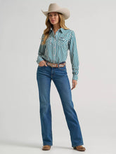 Load image into Gallery viewer, Wrangler F26 West Womens LS Aria BTNSTRIPE 112382750