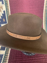 Load image into Gallery viewer, Austin Accent Tooled Arrow Hatband Natural LC-69A