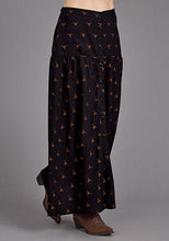 Load image into Gallery viewer, Stetson Black Mojave Printed Rayon Skirt 11605901052