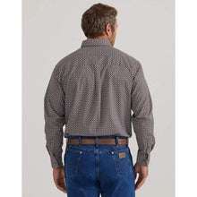 Load image into Gallery viewer, Wrangler LS Button Burgundy Prt 112337434