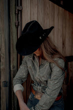 Load image into Gallery viewer, Outback  1115-Sparks Nevada Black