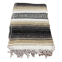 Load image into Gallery viewer, Western Express Classic Falsa Blanket