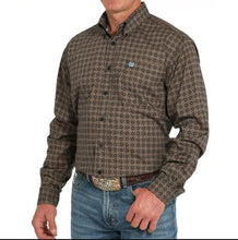 Load image into Gallery viewer, Cinch Men&#39;s Black Geo Print Long Sleeve Button Shirt MTW1105953