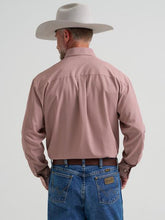 Load image into Gallery viewer, WRANGLER FA26 WEST MEN GS EC LS 1PKT PRT RED-648 112381955