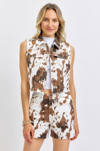 Load image into Gallery viewer, Judy Blue  Brown Cow Prt  Crop Vest JB7869