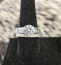 Load image into Gallery viewer, Kelly Herd Engraved Ring Set size 10