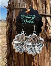 Load image into Gallery viewer, Sterling Kreek Tooled Flower Jewelry
