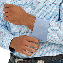 Load image into Gallery viewer, Wrangler® 20X® Competition Advanced Comfort Long Sleeve Shirt - Classic Fit - Turquoise 112365390