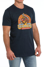 Load image into Gallery viewer, Cinch Men&#39;s Cinch Bar &amp; Grill S/S Tee Navy MTT1690651