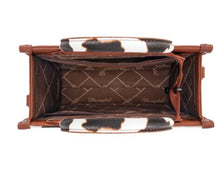 Load image into Gallery viewer, Wrangler Cow Prt Concealed Carry/Crossbody Brown WG133-8120SBR