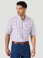 Load image into Gallery viewer, Wrangler George Strait SS Purple Plaid 112314993