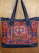 Load image into Gallery viewer, Pranee Bags Phoenix Sierra Artisan Bag Black