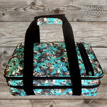 Load image into Gallery viewer, Dusti Rhoads Cow Town Casserole Carrier