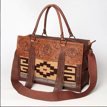 Load image into Gallery viewer, American Darling Saddle Blanket &amp; Tooled Lg Tote ADBGZ200D
