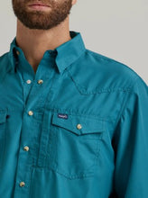 Load image into Gallery viewer, Wrangler Performance Solid Teal S/S 112326173