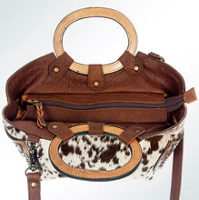 Load image into Gallery viewer, American Darling ADBG623-A Hairon Purse /side Pockets