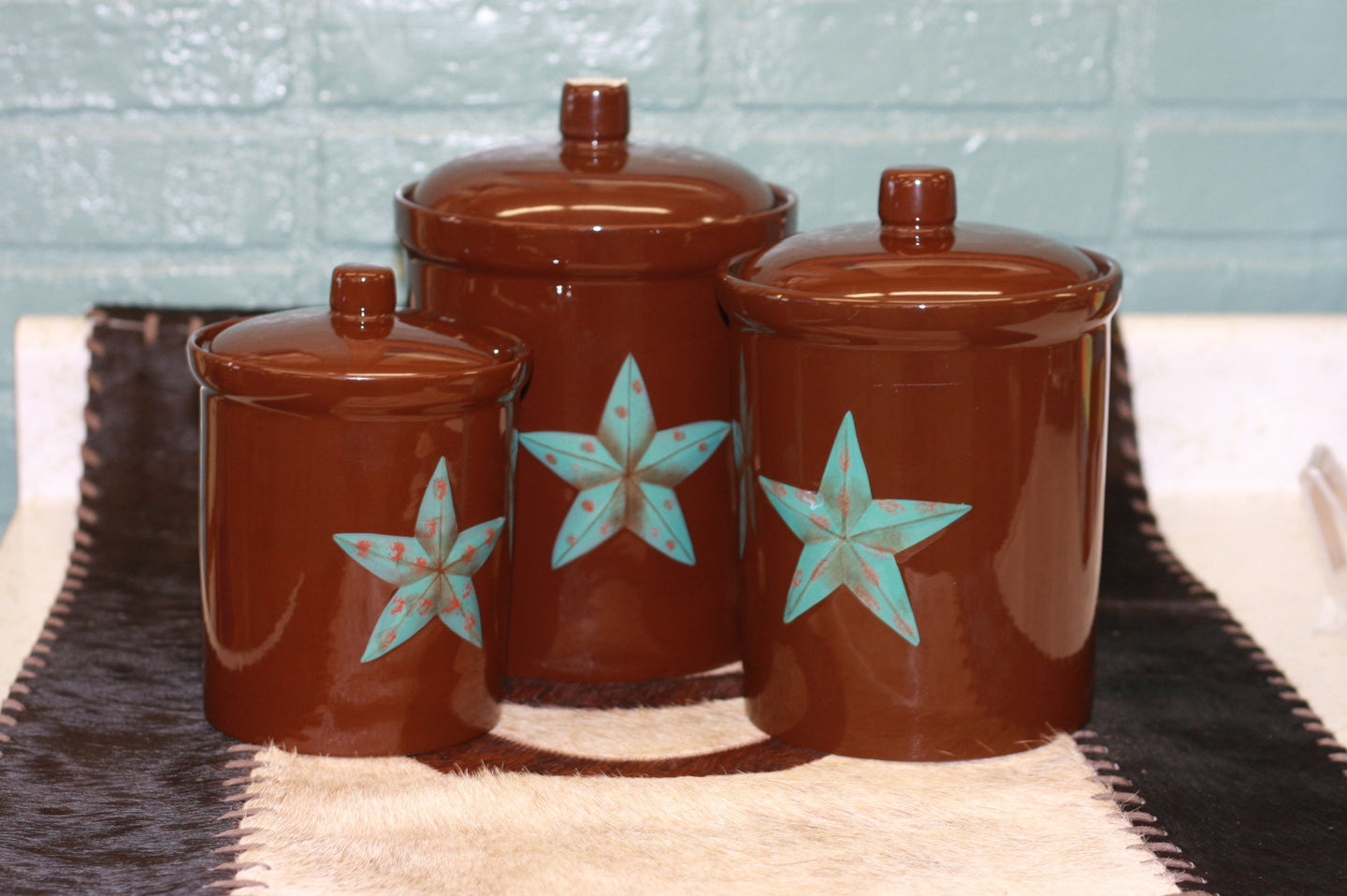Hiend Accents Star Cannister Set